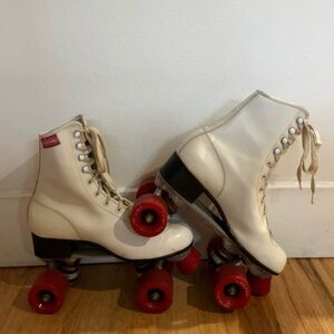Vintage 70’s Chicago Roller Skates Ladies 7
